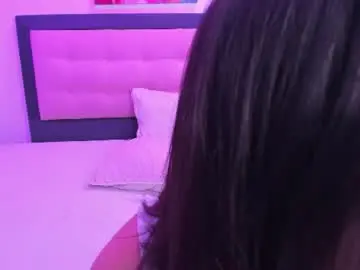 Chaturbate Free Live Porn of eva_lopez19