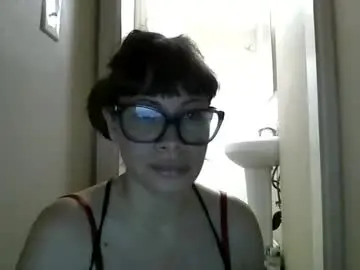 Chaturbate Nude Webcam of petitedoll30