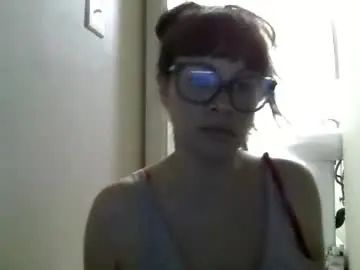 Chaturbate Adult Video Chat of petitedoll30