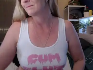Chaturbate Live Sex Cam of total_aussie_milfs