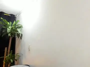 Chaturbate Nude Webcam of lia_and_felipe