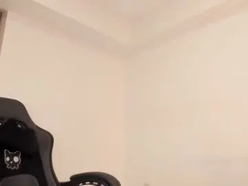 Chaturbate Free Live Porn of skinnyy__016__