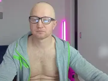 Chaturbate Best live sex cam show of kevintyler69