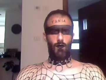 Chaturbate Free Live Porn of rockistman1