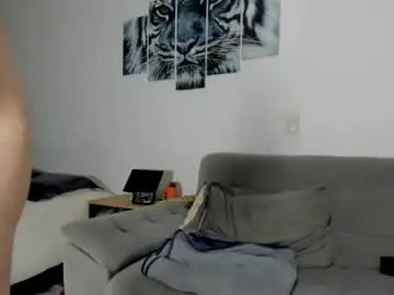 Chaturbate Sex Cam of davidj_hot
