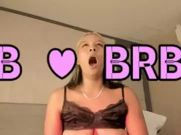 Chaturbate Live Sex Cam of alicee_clark_