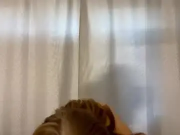 Chaturbate Live Sex Cam of carollkaps