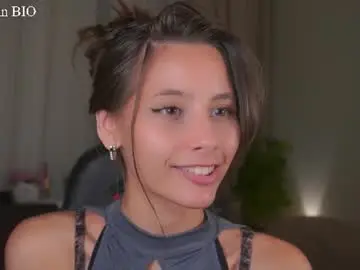 Chaturbate Sex Cam of falinecrosthwaite