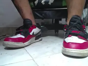Chaturbate Sex Chat of srfindomfeet_