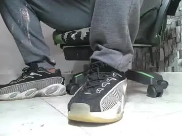 Chaturbate Best Webcam of srfindomfeet_