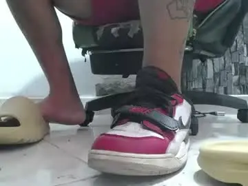 Chaturbate Sex Chat of srfindomfeet_