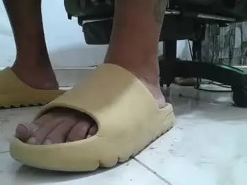 Chaturbate Best Webcam of srfindomfeet_
