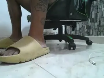Chaturbate Best Webcam of srfindomfeet_