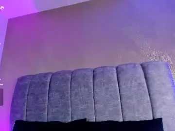 Chaturbate Live Porn of yensy_2614