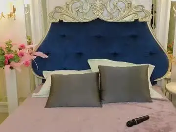 Chaturbate Live Sex of ariana_petite