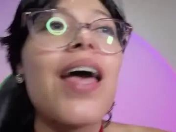 Chaturbate Free Porn Cam of qadeshoficial
