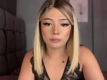 Chaturbate Live Sex of trexie_fucks15