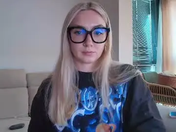 Chaturbate Live Sex Cam of tattoobbgirl