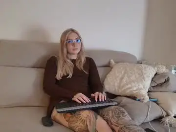 Chaturbate Free Live Porn of tattoobbgirl
