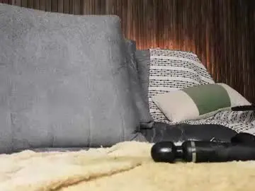 Chaturbate Live Sex Cam of cutejazmin