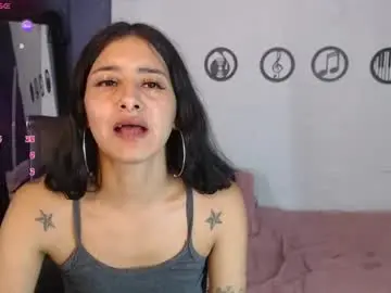Chaturbate Live Porn of skinny_yizz