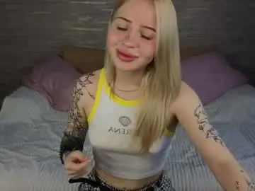 Chaturbate Live Porn of chloe_1dream