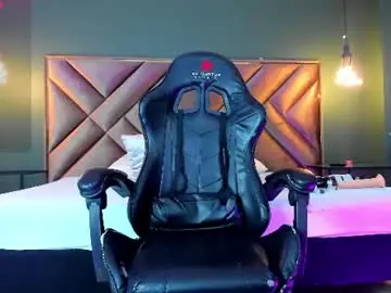 Chaturbate Live Sex Cam of salvattore_muller