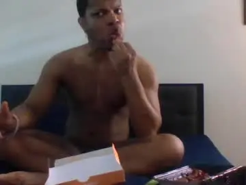 Chaturbate Free Porn Cam of tevinbankz
