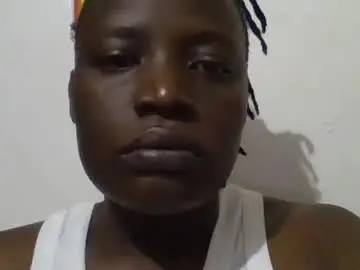 Chaturbate Live Sex Cam of vee_tommy