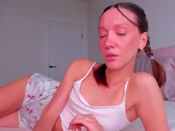 Chaturbate Watch Live Sex Cams of awgustina_sweetheart22
