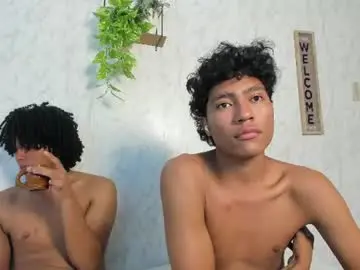 Chaturbate Free Live Porn of boys_hardroom