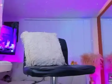 Chaturbate Live Sex Cam of juana18quintero