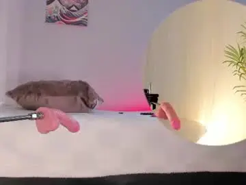 Chaturbate Live Sex Cam of liia_sweett