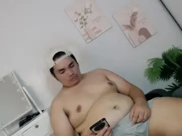 Chaturbate Best live sex cam show of ure_fattytoy143