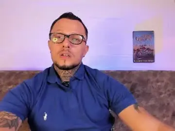 Chaturbate Sex Chat of _emilio_escobar