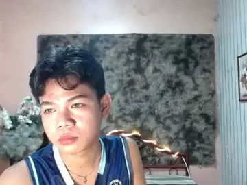 Chaturbate Live Sex Cam of urdreamboy_doms