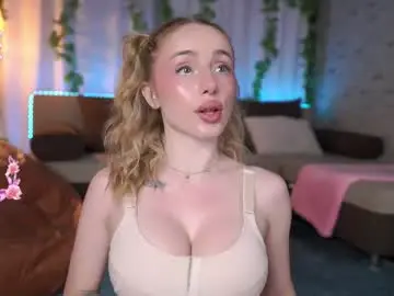 Chaturbate Watch Live Sex Cams of babyyyluna