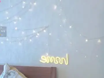 Chaturbate Live Sex Cam of minnietammy