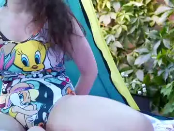 Chaturbate Adult Webcam of alyssa_pusy