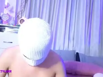 Chaturbate Sex Chat of mia_tylor01