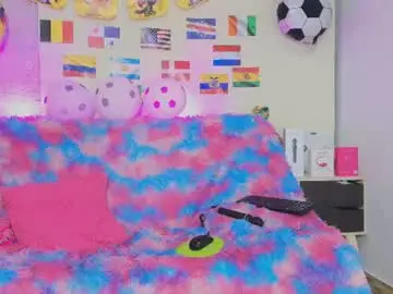 Chaturbate Free Porn Cam of nyra_queen