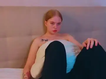 Chaturbate Live Sex Cam of rebeccacruze