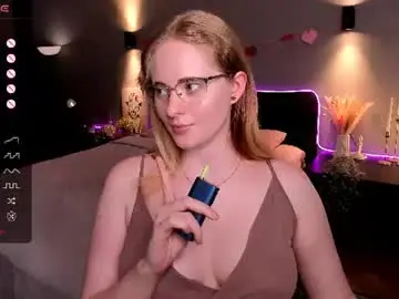 Chaturbate Adult Webcam of sheslinki