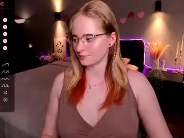 Chaturbate Sex Cam of sheslinki