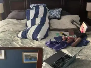 Chaturbate Watch Live Sex Cams of cumwatchmenut