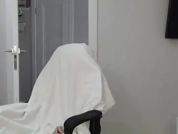 Chaturbate Live Porn of maxi_foxxx