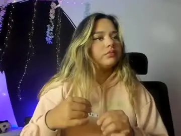 Chaturbate Nude Webcam of pucaa_