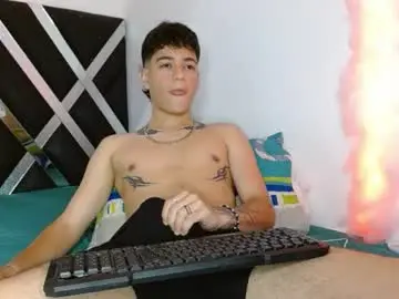 Chaturbate Adult Video Chat of levy_steve