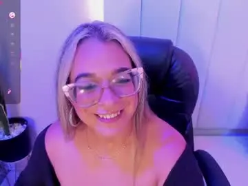 Chaturbate Adult Webcams of mhonikbelucci