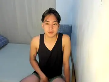 Chaturbate Sex Cam of tastylicious_kim